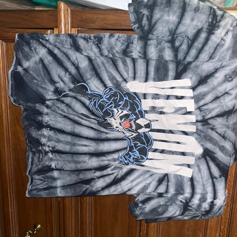 Graphic T-shirt
